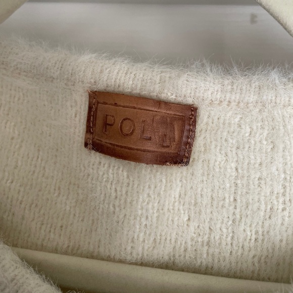 POL Sweater with Denim Sleeves - Picture 5 of 6